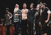 Eagles of Death Metal regresa a París