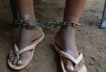 Guatemala: Encadenan a mujer con problemas mentales