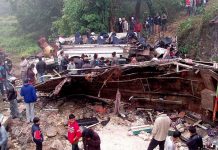 Nepal: Mueren al menos 20 personas en accidente de autobús