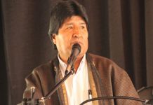 Evo Morales sorprende a Francisco con nuevo regalo