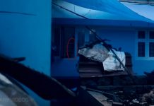 Captan espeluznante figura paseándose en una casa