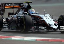 Sergio Pérez vive una emotiva jornada en el GP de México