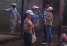 Familias se suman a jornada de limpieza