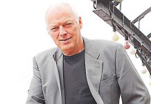 Ex integrante de Pink Floyd, David Gilmour, imparable; hoy cumple 70 años