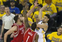 Warriors pasan a la segunda fase de los playoffs sin Curry