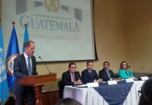 Menores son vulnerables ante el cibercrimen en Guatemala