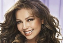 Thalía se convierte en la burla de todos