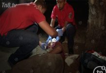 Hombre agrede a su mujer en plena calle