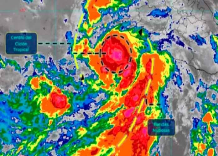 mexico, muertos, huracan, enrique,