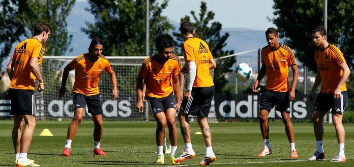 images_SECCIONES_PAGINA_WEB_8Deportivo_2014_Abril_DEL_28_ABR_AL_04_MAY__KHEDIRA_032014