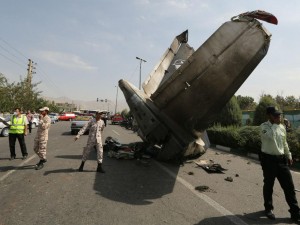 images_SECCIONES_PAGINA_WEB_8Deportivo_2014_Agosto_DEL_04_AL_10__avion_iran_102014