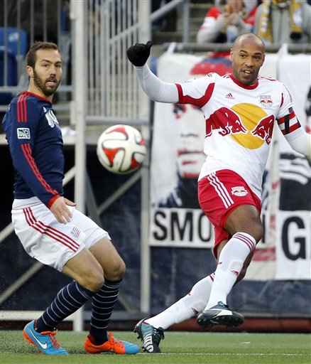 Thierry Henry, A.J. Soares