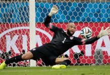 Tim Howard, futbolista del año en EEUU