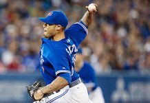 Los Dodgers le dieron pacto de liga menor a Santos