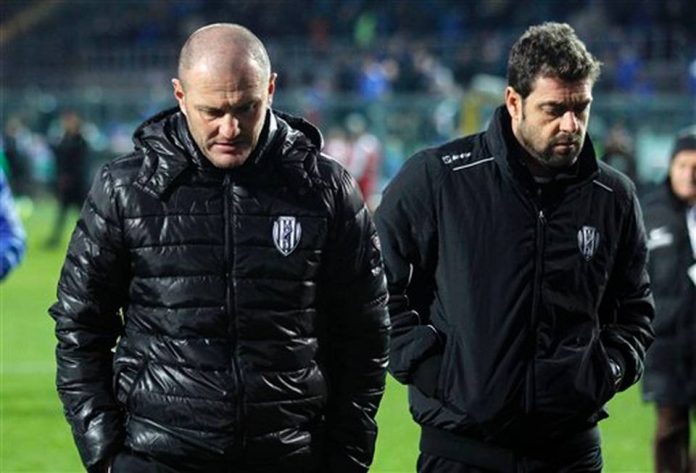 images_SECCIONES_PAGINA_WEB_8Deportivo_2014_Diciembre_DEL_08_AL_14_Cesena_despide_al_DT_Bisoli08