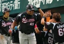 Cubano Despaigne renovó en Japón