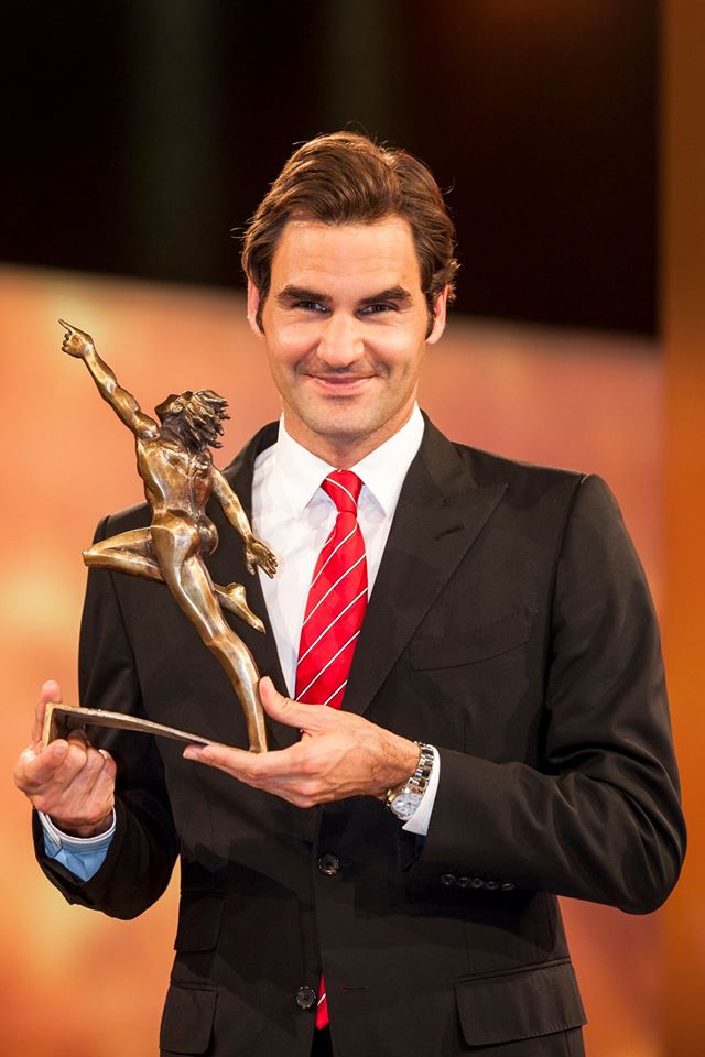 images_SECCIONES_PAGINA_WEB_8Deportivo_2014_Diciembre_del_15_al_21_Federer_el_mejor_deportista-15122014