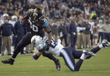 Jaguars resisten ante Titans y ganan 21-13 en casa