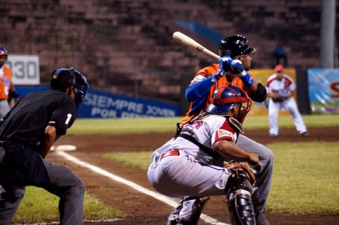 images_SECCIONES_PAGINA_WEB_8Deportivo_2014_Enero_DEL_13_ENE_AL_19_ENE_tribu_tiene_mejor_pitcheo_abridor-15012014
