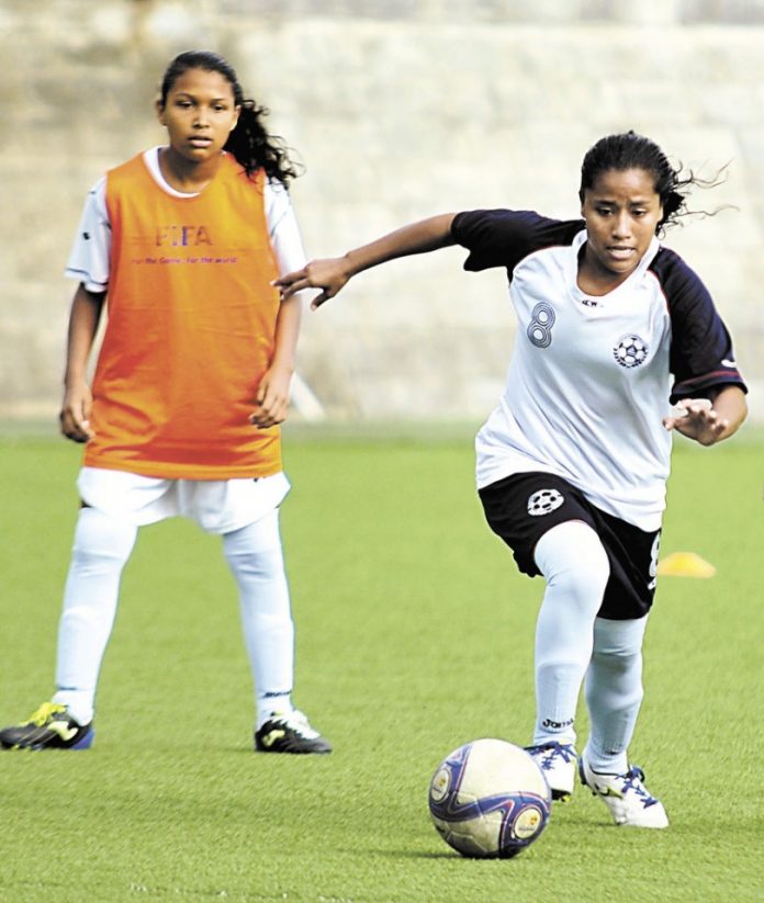 images_SECCIONES_PAGINA_WEB_8Deportivo_2014_Enero_del_6_al_12_Nicas_ganan_2-0-06012014