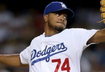 Jensen se queda con los Dodgers
