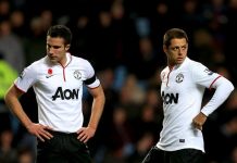 Chicharito le respondió a Van Persie