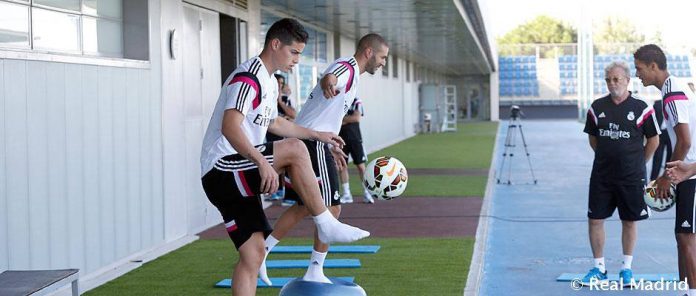images_SECCIONES_PAGINA_WEB_8Deportivo_2014_Julio_28_JUL_AL_4_AGOST_Primer_entrenamiento_de_James-01082014