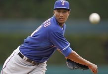 Rangers enviaron a Ogando a descansar el brazo