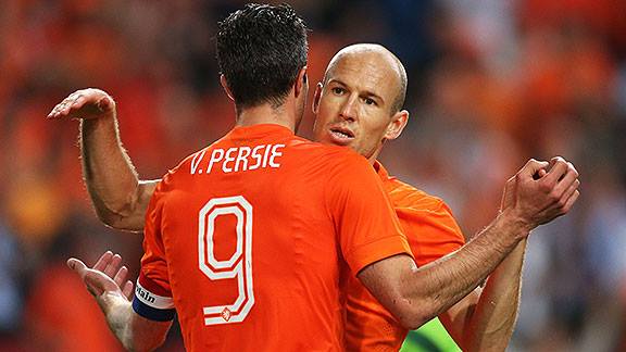 images_SECCIONES_PAGINA_WEB_8Deportivo_2014_Junio_02_AL_08_Robben_y_Lens_-04062014