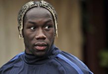 Bacary Sagna se va del Arsenal al Manchester City