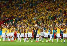 Brasil gana, y se medirá a Chile en 8vos