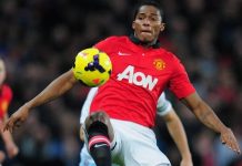 Man U: Antonio Valencia prolongó su contrato