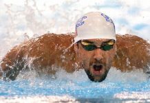 Phelps vuelve a la cima en Charlotte