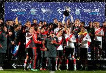 Aficionados celebran 113 aniversario de club argentino River Plate