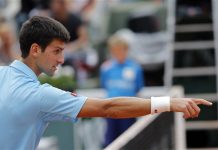 Djocovic y Federer avanzan en Roland Garros