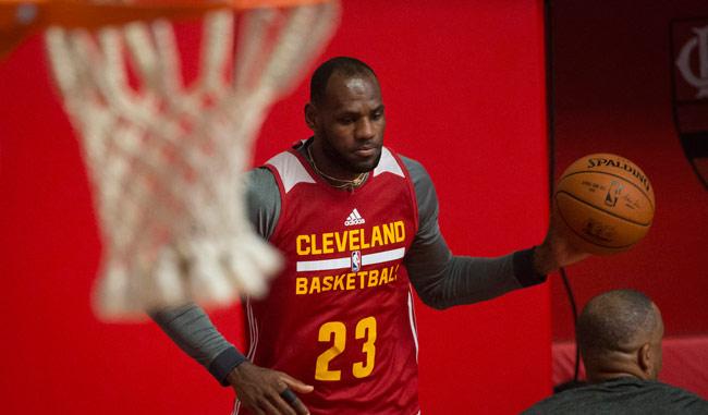 images_SECCIONES_PAGINA_WEB_8Deportivo_2014_Octubre_DEL_06_AL_12__LEBRON_SIGUE10