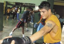 José Alfaro motivado