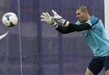 Valdés, a un paso del Liverpool
