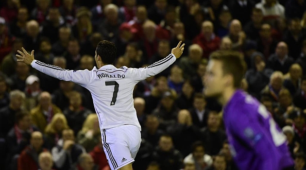 images_SECCIONES_PAGINA_WEB_8Deportivo_2014_Octubre_DEL_20_AL_26__cr7_cristiano-22102014