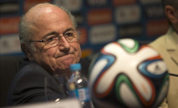 images_SECCIONES_PAGINA_WEB_8Deportivo_2014_Septiembre_08_AL_14_BLATTER_ENSAYO08