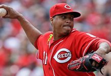 Pitcher de los Rojos enfrenta demanda de violación
