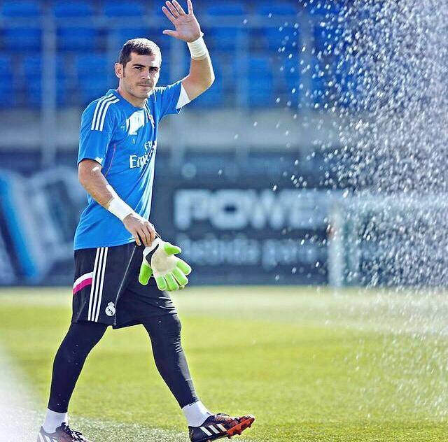 images_SECCIONES_PAGINA_WEB_8Deportivo_2014_Septiembre_08_AL_14_iker_casillas_142014