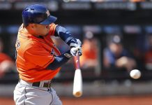 Altuve gana su título de bateo en el terreno