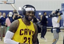 LeBron contará su historia en serie de TV historia de vida