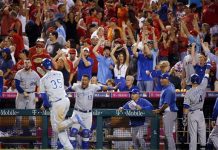 Reales ganan otra vez en extra innings