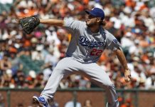 Kershaw llega a 19 triunfos con Dodgers