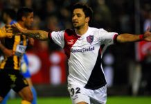 Newell’s vence agónicamente 1-0 a Olimpo y escolta a River en Argentina