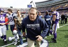 Pats aprovechan ausencia de Peterson