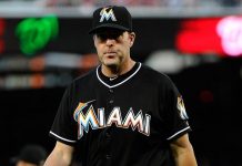 Mánager de Marlins firmó extensión
