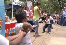 La Hora Nick Puso a Bailar al Benjamín Zeledón